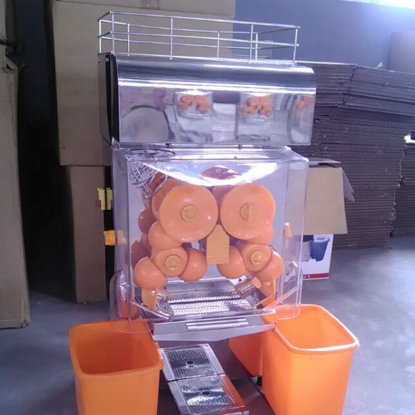 orange juicing machine