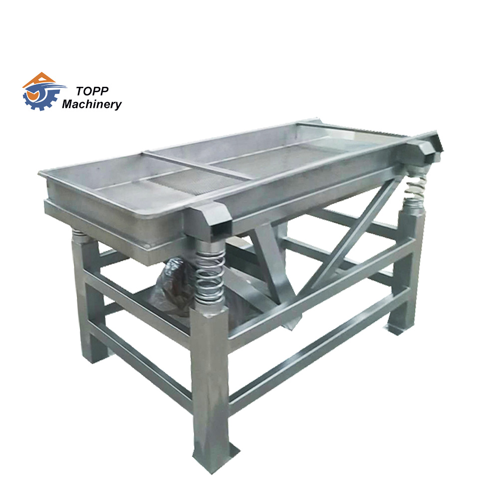 Bean sprout cleaning and shelling machine